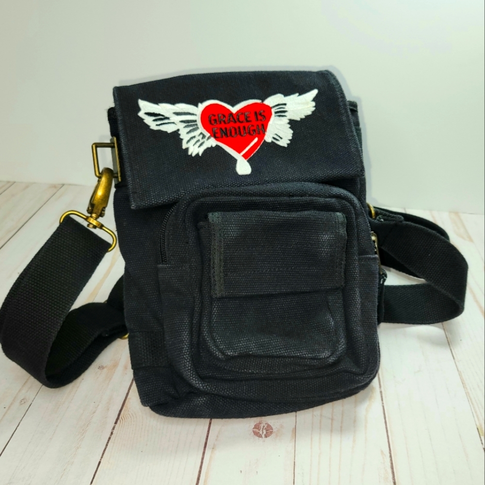 Lightweight Crossbody Canvas Bag